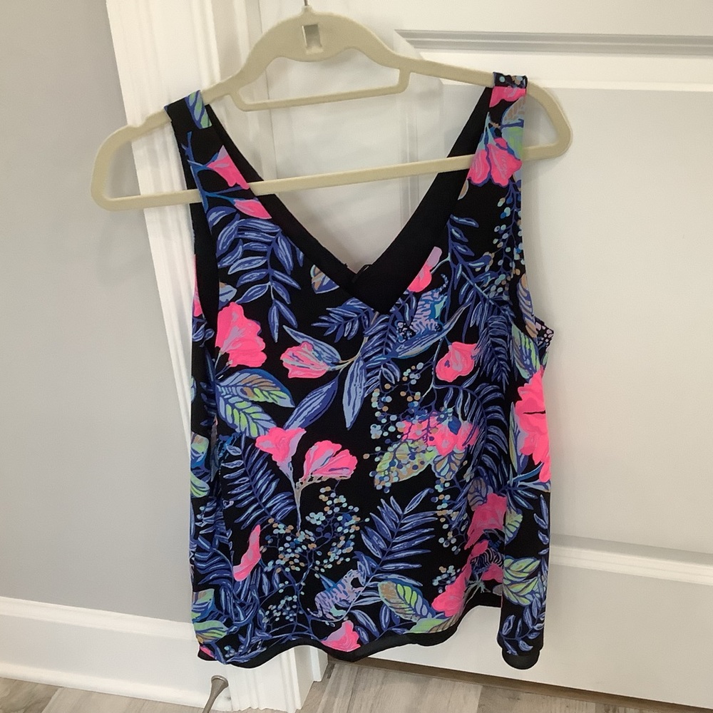 Lily Pulitzer Florin reversible tank. Medium. Black